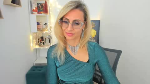 Diana online show from December 14, 2024, 11:39 am