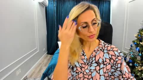 Diana online show from December 15, 2024, 11:23 am