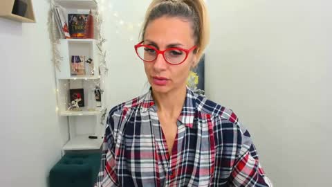 Diana online show from December 20, 2024, 5:40 pm