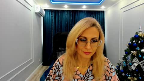 Diana online show from December 26, 2024, 11:32 am
