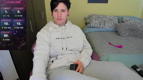 VALENTINA Luna  online show from December 9, 2024, 6:23 am