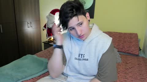 VALENTINA Luna  online show from December 27, 2024, 11:53 pm
