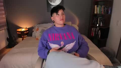 VALENTINA Luna  online show from September 30, 2025, 2:49 am