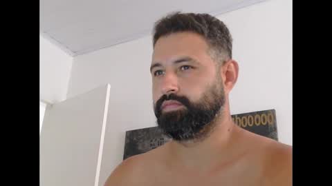 Snapshot of musosc chatting on February 17, 2025, 6:37 pm musosc online show from February 17, 2025, 6:37 pm