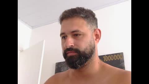 Snapshot of musosc chatting on February 28, 2025, 1:36 pm musosc online show from February 28, 2025, 1:36 pm