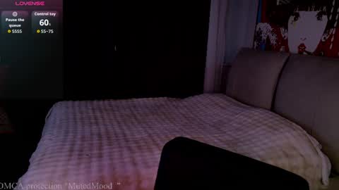 Snapshot of mutedmood_ chatting on June 27, 2026, 1:28 pm mutedmood_ online show from June 27, 2026, 1:28 pm