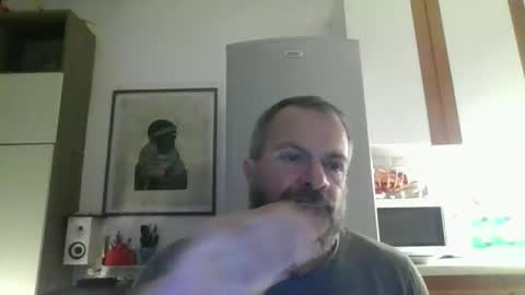 muzungu5 online show from November 9, 2025, 10:08 pm