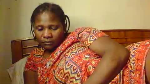 mwekas568403 online show from November 23, 2025, 4:40 pm