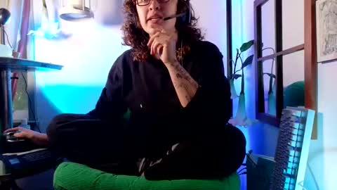 Snapshot of mx_anouk_divine chatting on May 24, 2026, 4:23 pm Mx. Anouk Divine online show from May 24, 2026, 4:23 pm