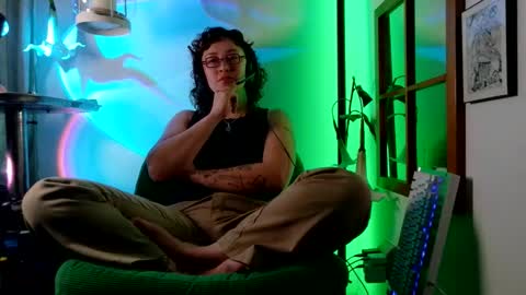 Snapshot of mx_anouk_divine chatting on May 30, 2026, 12:52 am Mx. Anouk Divine online show from May 30, 2026, 12:52 am