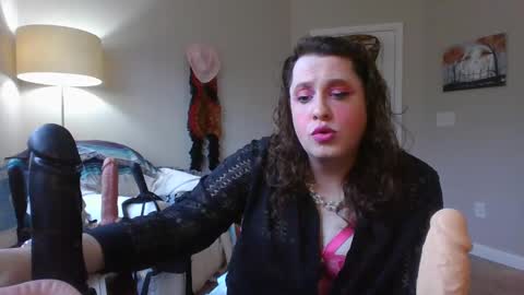 Mx Charlotte online show from December 19, 2024, 4:13 pm