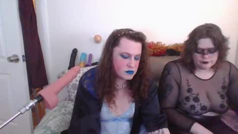 Snapshot of mxsissycharlotte chatting on September 28, 2025, 11:10 pm Mx Charlotte online show from September 28, 2025, 11:10 pm