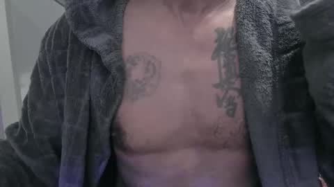 my432687 online show from December 17, 2024, 10:43 pm