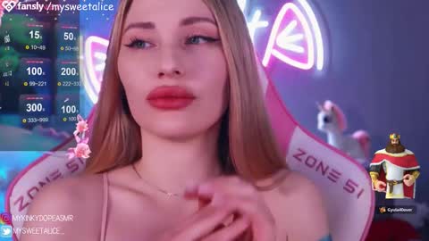 Snapshot of my__sweet__alice chatting on March 7, 2026, 8:06 pm mysweetalice online show from March 7, 2026, 8:06 pm