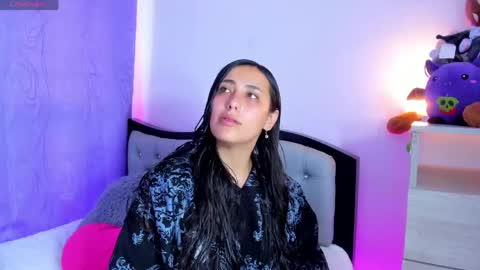 my_aleja_ online show from April 24, 2026, 10:34 pm