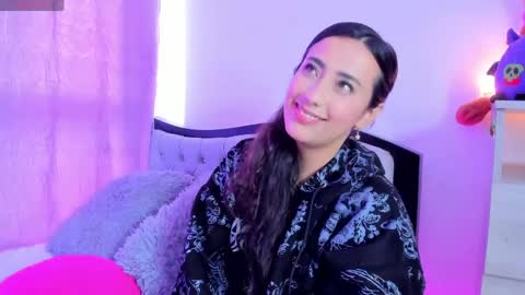 my_aleja_ online show from April 25, 2026, 1:41 pm