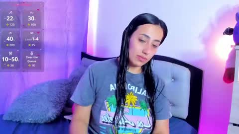 my_aleja_ online show from May 5, 2026, 9:12 pm