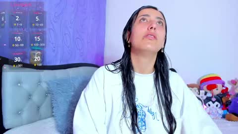 my_aleja_ online show from May 7, 2026, 7:58 am
