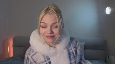 April online show from March 8, 2026, 6:12 pm