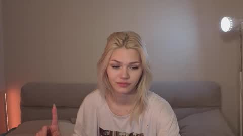 April online show from March 10, 2026, 4:01 pm