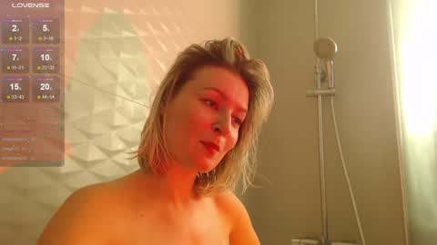 Snapshot of my_hannah chatting on December 18, 2024, 7:30 pm Hannah welcome online show from December 18, 2024, 7:30 pm