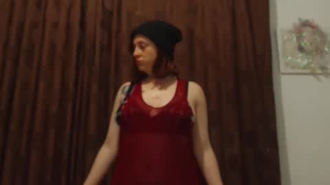 Snapshot of my_kind_of_love chatting on September 27, 2025, 11:26 am     sara      i know you love me xoxox     online show from September 27, 2025, 11:26 am