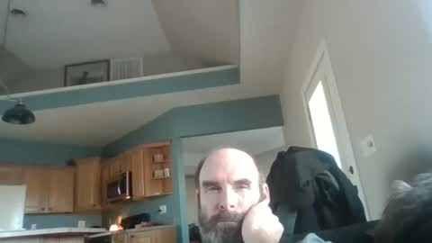 vienna online show from December 17, 2025, 6:58 pm