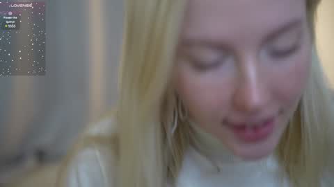 STELLA  Im here today online show from December 4, 2024, 7:23 pm