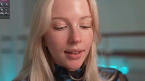 STELLA  Im here today online show from December 8, 2024, 7:22 pm
