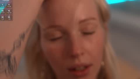 STELLA  Im here today online show from December 23, 2024, 7:09 pm