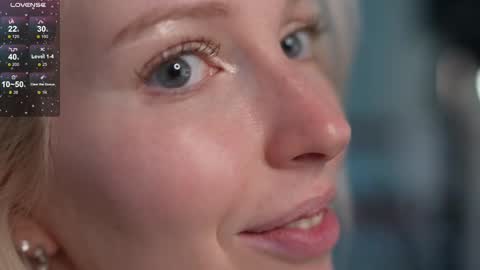 STELLA  Im here today online show from February 19, 2025, 4:44 pm