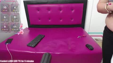 Snapshot of mya_rouse chatting on September 20, 2025, 11:44 am  MYA ROUSE  online show from September 20, 2025, 11:44 am