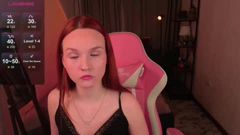 Mia online show from February 1, 2026, 9:35 pm