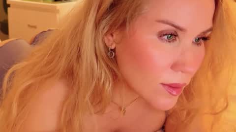 Snapshot of myassistant chatting on March 12, 2026, 9:43 pm Mya-be Yours P online show from March 12, 2026, 9:43 pm