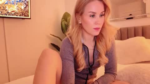 Snapshot of myassistant chatting on March 20, 2026, 6:24 pm Mya-be Yours P online show from March 20, 2026, 6:24 pm