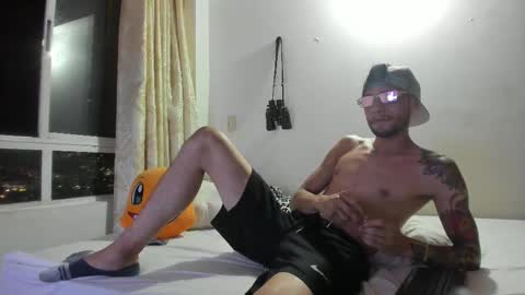 JUAN TORRES CREATURE online show from November 8, 2025, 4:12 am