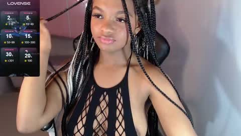 mychell_ch online show from January 22, 2025, 7:03 am