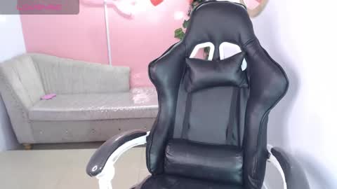 mychell_ch online show from February 12, 2025, 4:44 am