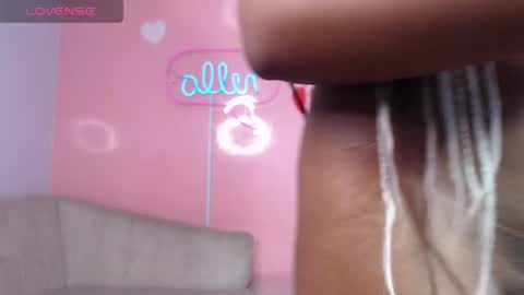 mychell_ch online show from February 21, 2025, 7:34 am