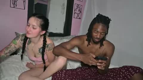 mycreamydreams online show from May 5, 2026, 2:19 am