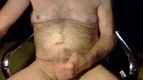 r-glenn-01 online show from January 16, 2026, 5:22 am