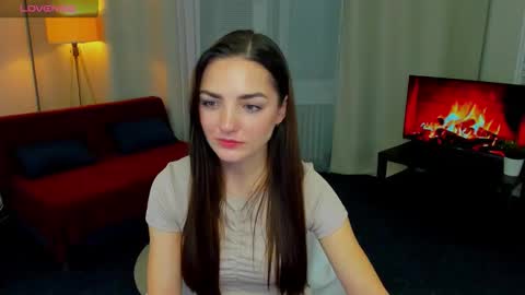 Snapshot of myellaluvs chatting on October 7, 2025, 8:17 pm Ella online show from October 7, 2025, 8:17 pm