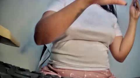 myhoney_hot online show from January 7, 2026, 3:25 pm