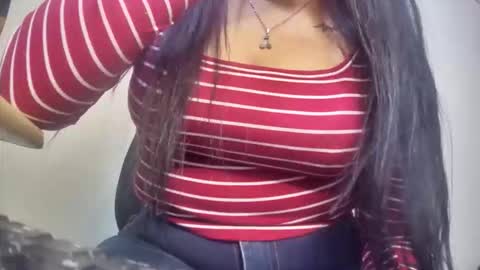 Snapshot of myhoney_hot chatting on March 31, 2026, 12:34 am myhoney_hot online show from March 31, 2026, 12:34 am