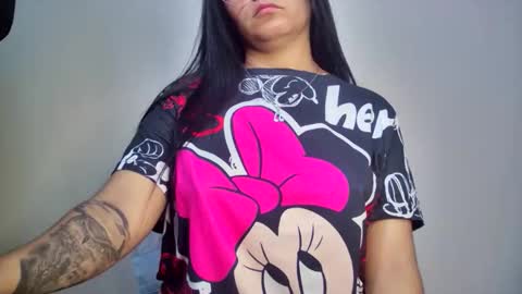 Snapshot of myhoney_hot chatting on April 14, 2026, 3:23 am myhoney_hot online show from April 14, 2026, 3:23 am