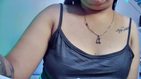 Snapshot of myhoney_hot chatting on May 2, 2026, 1:05 pm myhoney_hot online show from May 2, 2026, 1:05 pm