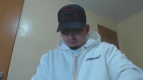 myke_andrade online show from January 3, 2025, 2:43 am