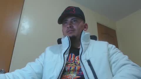 myke_andrade online show from January 4, 2025, 3:40 am