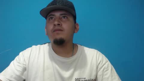 myke_andrade online show from January 23, 2025, 4:19 am