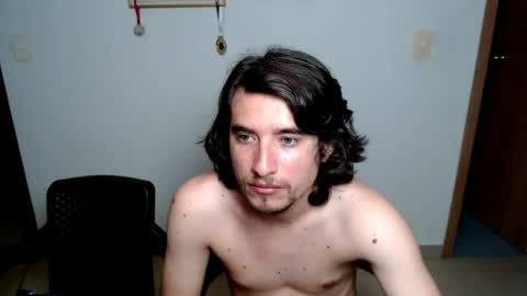 Snapshot of myke_xxx chatting on April 13, 2026, 1:00 am mike online show from April 13, 2026, 1:00 am